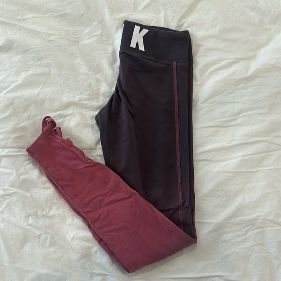 Pink brand leggings - Picture 1 of 4